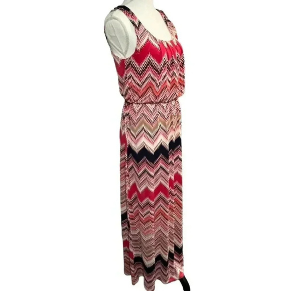 Three Pink Hearts Trixxi size M chevron maci dress EUC I. Warm colors - Picture 5 of 5